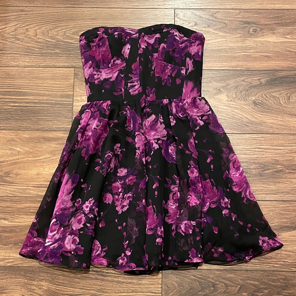 Guess Strapless Dress in Black and Purple Floral